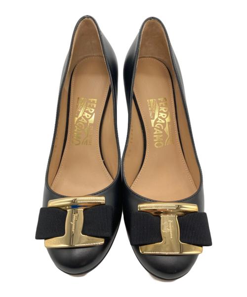 Salvatore Ferragamo（サルヴァトーレ フェラガモ）Salvatore Ferragamo (サルヴァトーレ フェラガモ) ヒールパンプス ブラック サイズ:6 1/2の古着・服飾アイテム