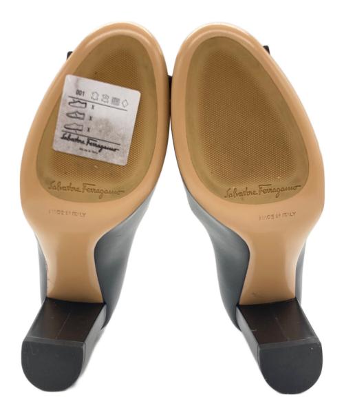 Salvatore Ferragamo（サルヴァトーレ フェラガモ）Salvatore Ferragamo (サルヴァトーレ フェラガモ) ヒールパンプス ブラック サイズ:6 1/2の古着・服飾アイテム