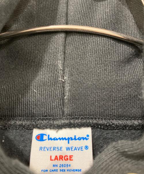 Champion（チャンピオン）Champion (チャンピオン) プルオーバーパーカー ブラック×ブルー サイズ:Lの古着・服飾アイテム