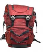 HAKUBAハクバ）の古着「カメラリュック」｜レッド