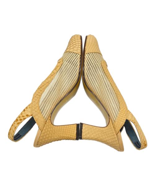 GIVENCHY（ジバンシィ）GIVENCHY (ジバンシィ) ヒールサンダル ベージュ サイズ:35の古着・服飾アイテム