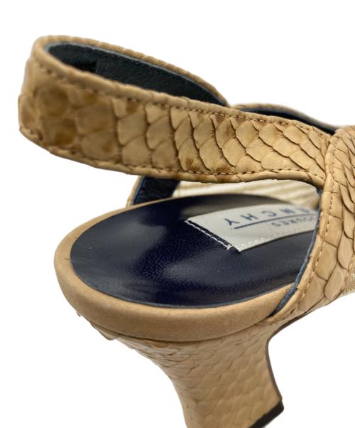 GIVENCHY（ジバンシィ）GIVENCHY (ジバンシィ) ヒールサンダル ベージュ サイズ:35の古着・服飾アイテム