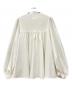 YORI (ヨリ) セレモニーリボンパフブラウス ホワイト サイズ:SIZE 36：8000円