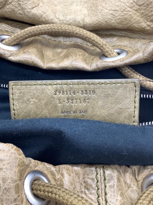 BALENCIAGA（バレンシアガ）BALENCIAGA (バレンシアガ) レザーリュック ベージュの古着・服飾アイテム