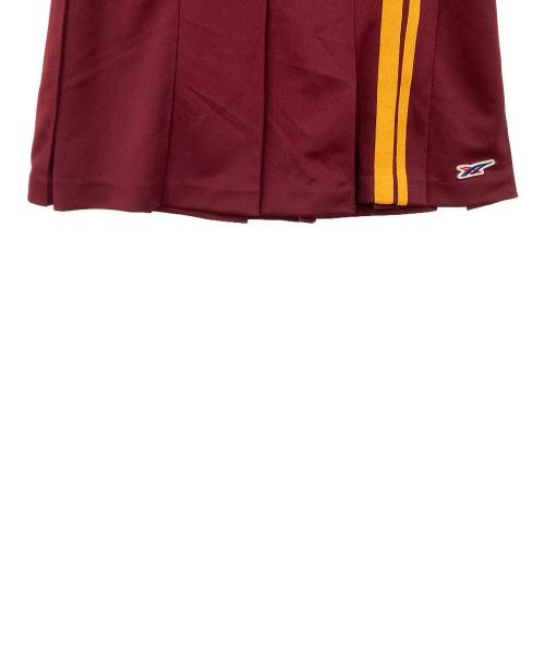 Onitsuka Tiger（オニツカタイガー）Onitsuka Tiger (オニツカタイガー) スカート レッド サイズ:Mサイズ 未使用品の古着・服飾アイテム