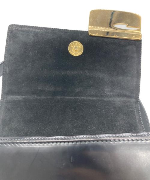 GUCCI（グッチ）GUCCI (グッチ) エナメルショルダーポーチ ブラックの古着・服飾アイテム