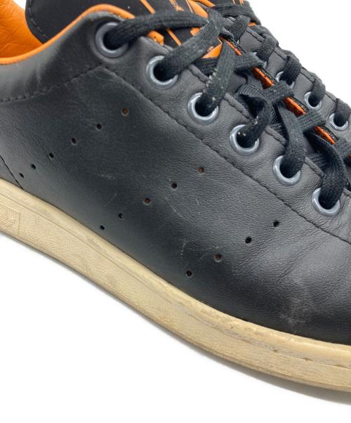 adidas（アディダス）adidas (アディダス) PORTER (ポーター) STAN SMITH PORTER ブラック×オレンジ サイズ:25の古着・服飾アイテム