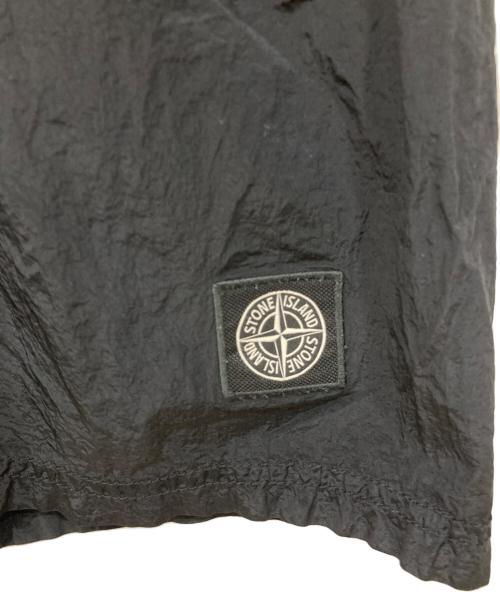 STONE ISLAND（ストーンアイランド）STONE ISLAND (ストーンアイランド) ナイロンメタルスイムショーツ ブラック サイズ:SIZE Sの古着・服飾アイテム