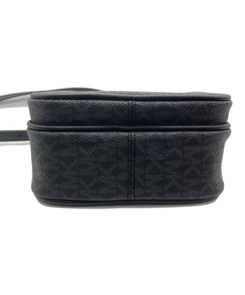 MICHAEL KORS（マイケル・コース）MICHAEL KORS (マイケル・コース) ショルダーバッグ ブラックの古着・服飾アイテム
