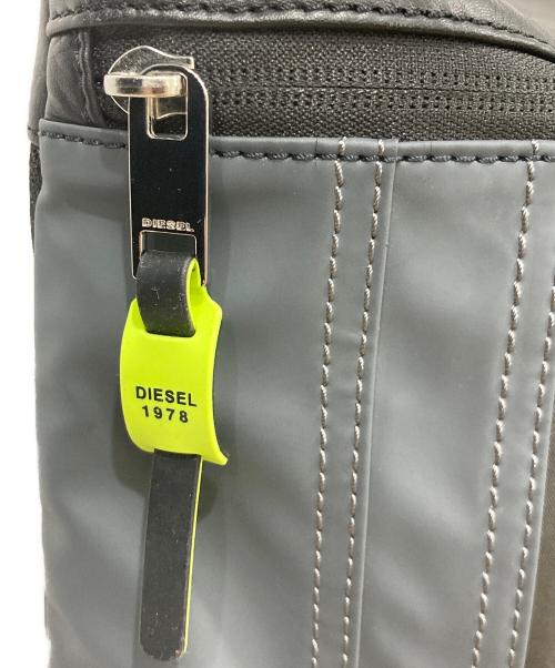 DIESEL（ディーゼル）DIESEL (ディーゼル) リュック ブラック×ネイビーの古着・服飾アイテム