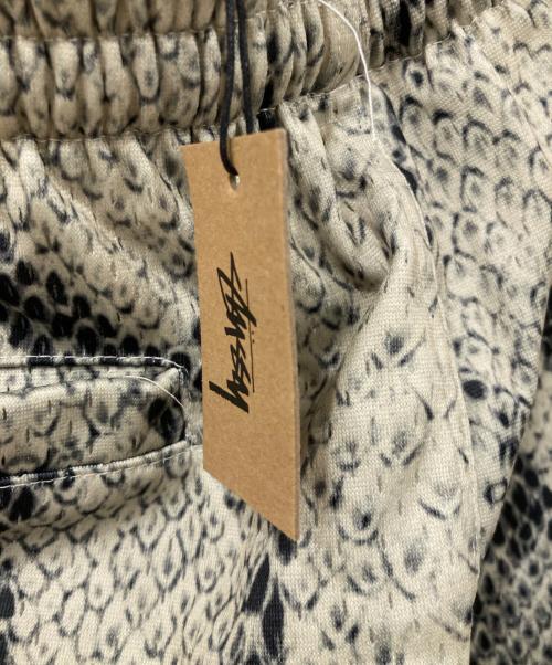 stussy（ステューシー）stussy (ステューシー) ハーフパンツ グリーン サイズ:XLサイズの古着・服飾アイテム