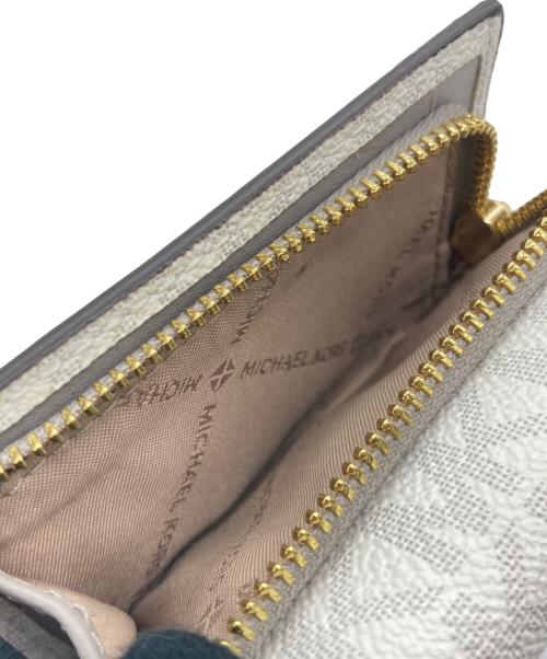 MICHAEL KORS（マイケル・コース）MICHAEL KORS (マイケル・コース) コンパクトウォレット ホワイト×グレーの古着・服飾アイテム