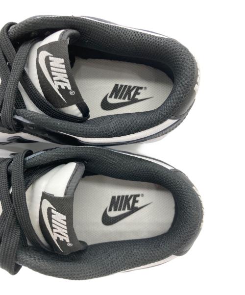 NIKE（ナイキ）NIKE (ナイキ) スニーカー/DUNK LOW ブラック×ホワイト サイズ:24.5cmの古着・服飾アイテム