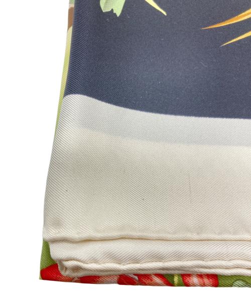 Salvatore Ferragamo（サルヴァトーレ フェラガモ）Salvatore Ferragamo (サルヴァトーレ フェラガモ) シルクスカーフ ベージュ 未使用品の古着・服飾アイテム