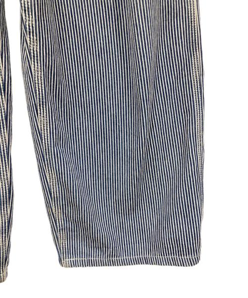 LEE（リー）LEE (リー) ヒッコリーオーバーオール ホワイト×ネイビー サイズ:Mサイズの古着・服飾アイテム