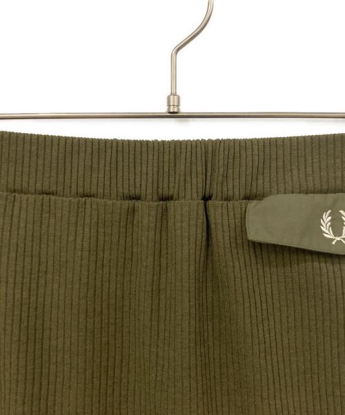 FRED PERRY（フレッドペリー）FRED PERRY (フレッドペリー) 切替スカート グリーン サイズ:36の古着・服飾アイテム