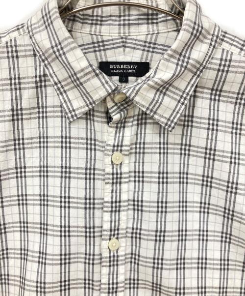 BURBERRY BLACK LABEL（バーバリーブラックレーベル）BURBERRY BLACK LABEL (バーバリーブラックレーベル) 半袖シャツ グレーホワイト サイズ:3の古着・服飾アイテム
