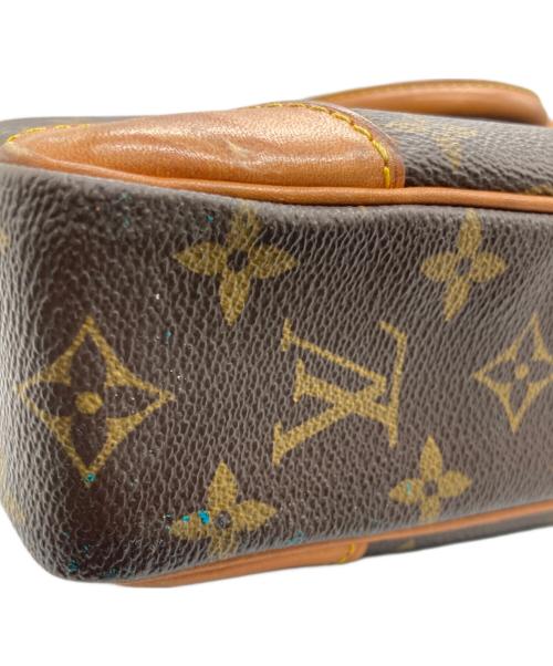 LOUIS VUITTON（ルイ ヴィトン）LOUIS VUITTON (ルイ ヴィトン) ポルト ドキュマン ヴォワヤージュ ブラウンの古着・服飾アイテム