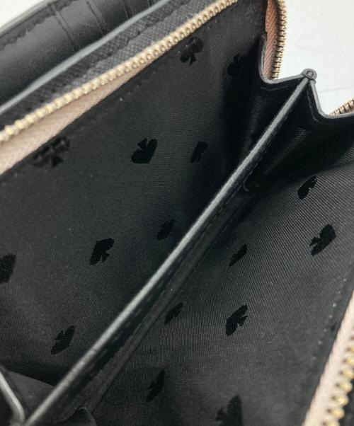 Kate Spade（ケイトスペード）Kate Spade (ケイトスペード) 2つ折り財布 ブラック×ベージュの古着・服飾アイテム