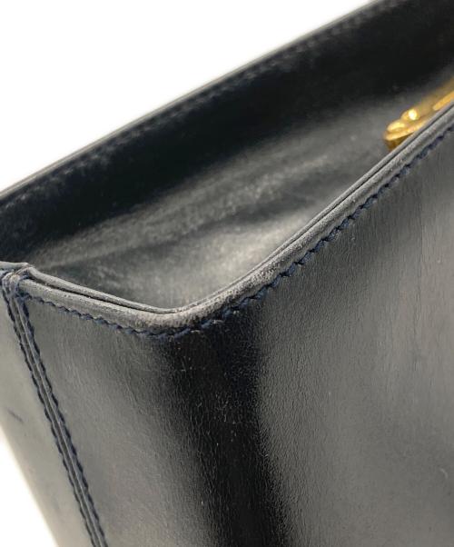 Salvatore Ferragamo（サルヴァトーレ フェラガモ）Salvatore Ferragamo (サルヴァトーレ フェラガモ) ショルダーバッグ ブラックの古着・服飾アイテム