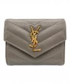 Saint Laurent Parisサンローランパリ）の古着「モノグラムマルチフォールドウォレット」｜グレー