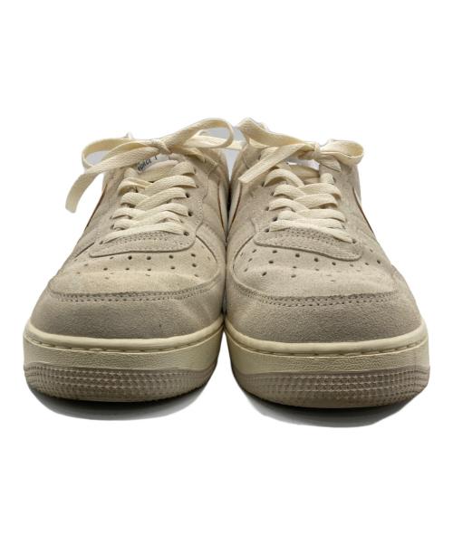 NIKE（ナイキ）NIKE (ナイキ) スニーカー ベージュ サイズ:28cmの古着・服飾アイテム