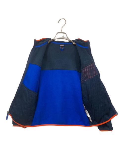 Patagonia（パタゴニア）Patagonia (パタゴニア) フリースジャケット ブルー×オレンジ サイズ:Lサイズの古着・服飾アイテム