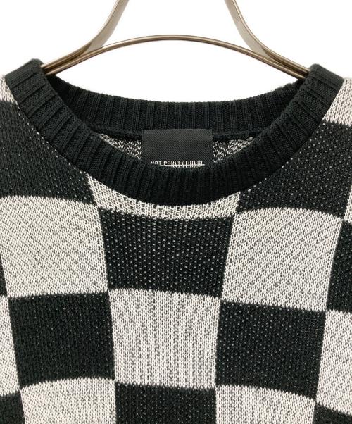 NOT CONVENTIONAL（ノットコンベンショナル）NOT CONVENTIONAL (ノットコンベンショナル) 薄手ニット ブラック×ホワイト サイズ:-の古着・服飾アイテム