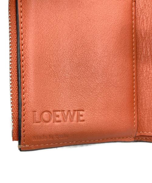 LOEWE（ロエベ）LOEWE (ロエベ) スモールバーティカルウォレット ベージュ×ブラウンの古着・服飾アイテム
