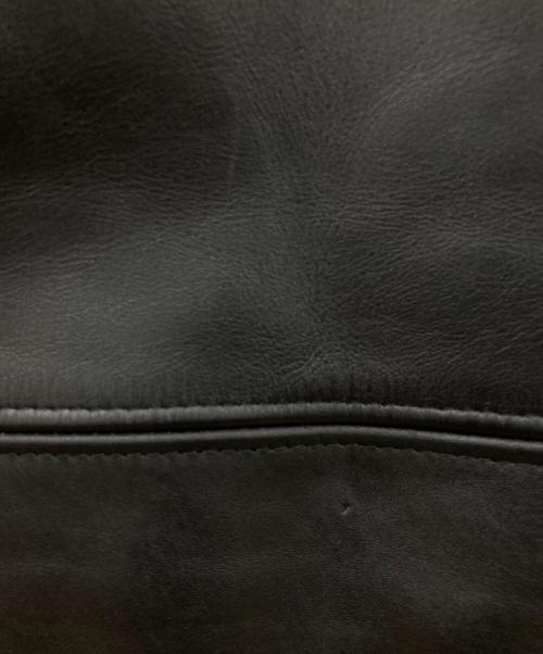 666 LEATHER WEAR（666レザーウェア）666 LEATHER WEAR (666レザーウェア) タイトフィット サイドベルト ライダースジャケット ブラック サイズ:SIZE 38の古着・服飾アイテム