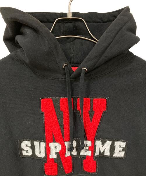 SUPREME（シュプリーム）SUPREME (シュプリーム) プルオーバーパーカー ブラック×レッド サイズ:Smallの古着・服飾アイテム