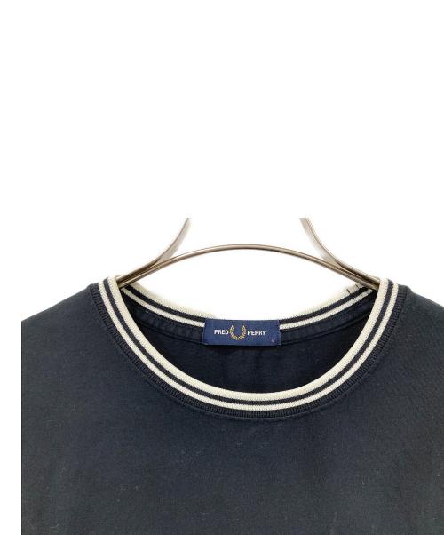 FRED PERRY（フレッドペリー）FRED PERRY (フレッドペリー) 半袖カットソー ブラック×ホワイト サイズ:Lサイズの古着・服飾アイテム