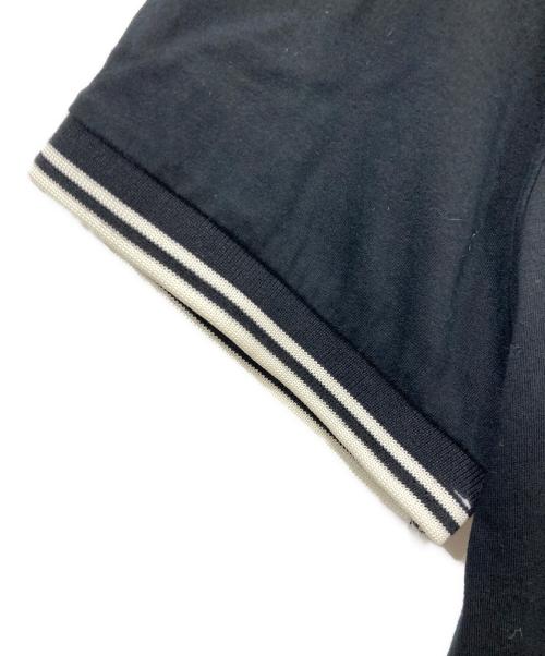 FRED PERRY（フレッドペリー）FRED PERRY (フレッドペリー) 半袖カットソー ブラック×ホワイト サイズ:Lサイズの古着・服飾アイテム
