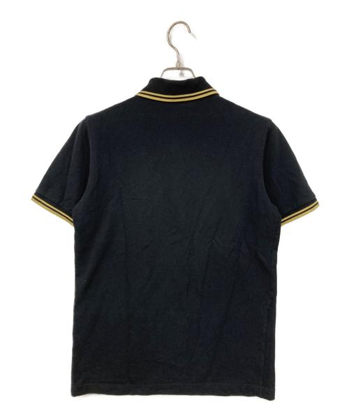 FRED PERRY（フレッドペリー）FRED PERRY (フレッドペリー) ポロシャツ ブラック×ゴールド サイズ:SIZE 40の古着・服飾アイテム