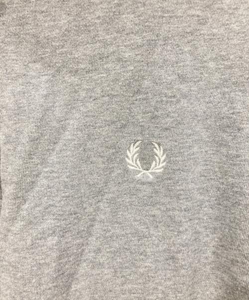 FRED PERRY（フレッドペリー）FRED PERRY (フレッドペリー) ハーフジップスウェット グレー サイズ:SIZE Lの古着・服飾アイテム