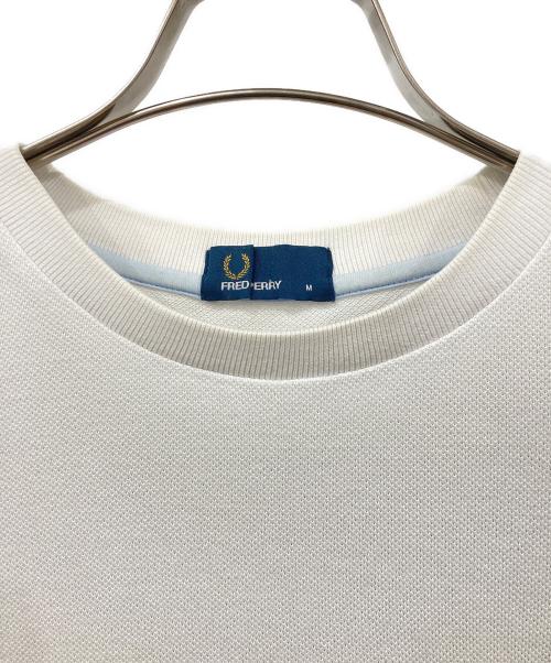 FRED PERRY（フレッドペリー）FRED PERRY (フレッドペリー) 半袖カットソー ホワイト サイズ:Mの古着・服飾アイテム