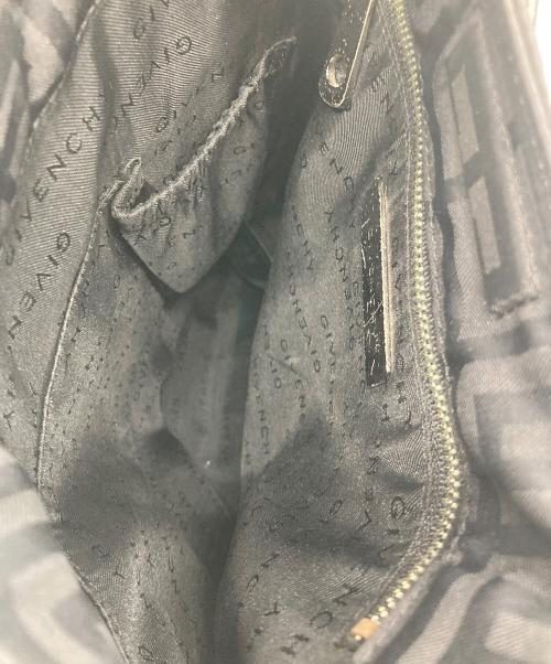 GIVENCHY（ジバンシィ）GIVENCHY (ジバンシィ) ショルダーバッグ ブラックの古着・服飾アイテム