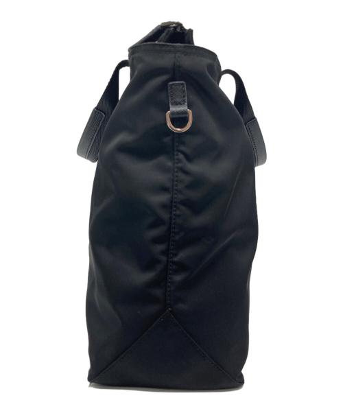 PRADA（プラダ）PRADA (プラダ) ナイロンショルダーバッグ ブラックの古着・服飾アイテム