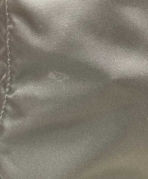 PRADA（プラダ）PRADA (プラダ) ナイロンショルダーバッグ ブラックの古着・服飾アイテム