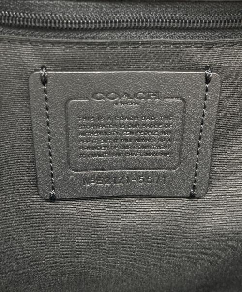 COACH（コーチ）COACH (コーチ) リュック/シグネチャー ブラウン×ブラックの古着・服飾アイテム