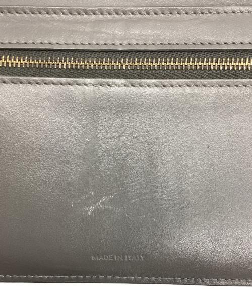 CELINE（セリーヌ）CELINE (セリーヌ) ミディアムストラップウォレット グレーの古着・服飾アイテム