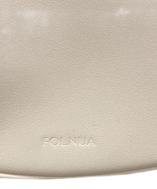 FOLNUA（フォルニュア）FOLNUA (フォルニュア) ワンショルダーバッグ アイボリーの古着・服飾アイテム