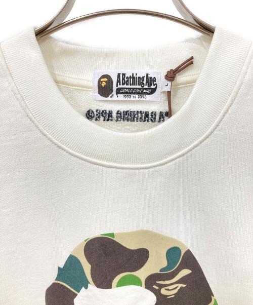 BAPE BY A BATHING APE（ベイプバイアベイシングエイプ）BAPE BY A BATHING APE (ベイプバイアベイシングエイプ) スウェット ホワイト×カーキ サイズ:L 未使用品の古着・服飾アイテム