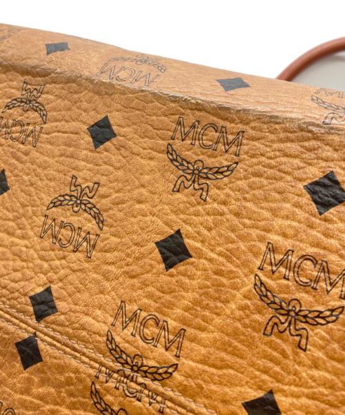 MCM（エムシーエム）MCM (エムシーエム) ハンドバッグ ブラウンの古着・服飾アイテム