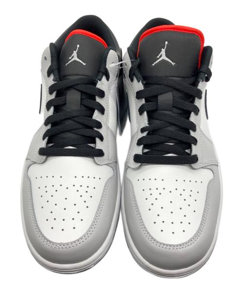 NIKE（ナイキ）NIKE (ナイキ) スニーカー/JORDAN 1 LOW グレー×ホワイト サイズ:28.5cm 未使用品の古着・服飾アイテム