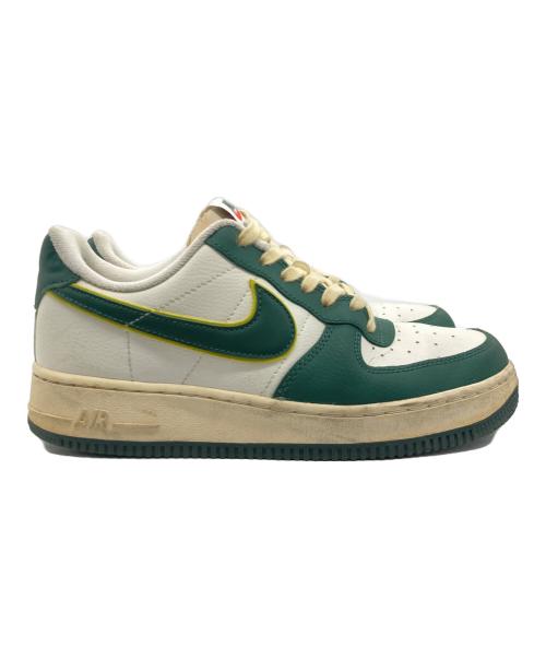NIKE（ナイキ）NIKE (ナイキ) スニーカー ホワイト×グリーン サイズ:25cmの古着・服飾アイテム
