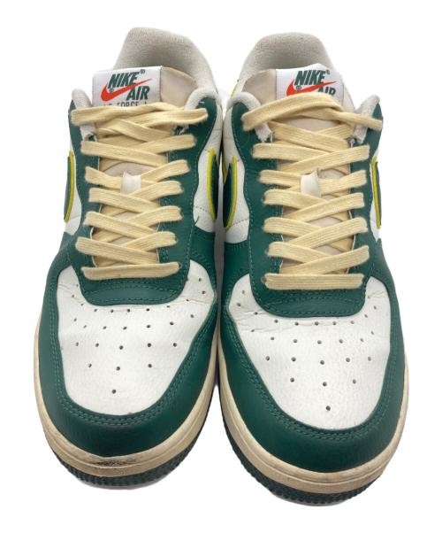 NIKE（ナイキ）NIKE (ナイキ) スニーカー ホワイト×グリーン サイズ:25cmの古着・服飾アイテム