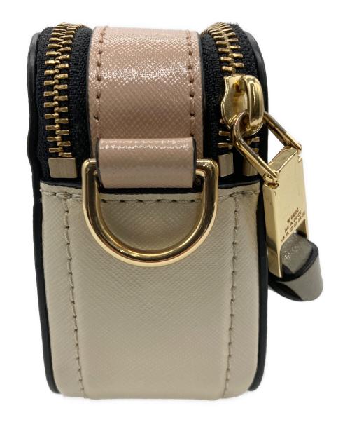 MARC JACOBS（マークジェイコブス）MARC JACOBS (マークジェイコブス) ショルダーバッグ ベージュの古着・服飾アイテム
