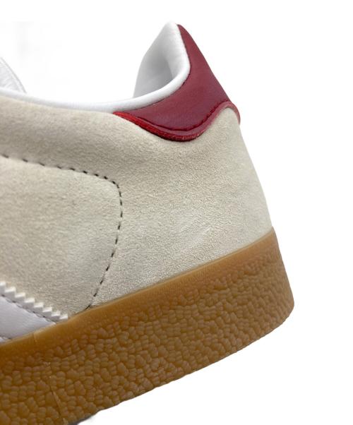 adidas（アディダス）adidas (アディダス) Gazelle 'Aluminium Burgundy（ガゼル アルミニウム バーガンディ） アイボリー×レッド サイズ:25.5の古着・服飾アイテム