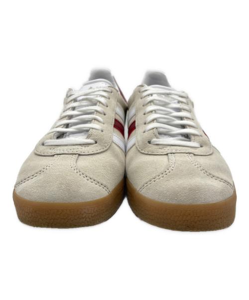 adidas（アディダス）adidas (アディダス) Gazelle 'Aluminium Burgundy（ガゼル アルミニウム バーガンディ） アイボリー×レッド サイズ:25.5の古着・服飾アイテム